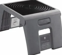 Folding Step Stool: 11" OAH, Plastic