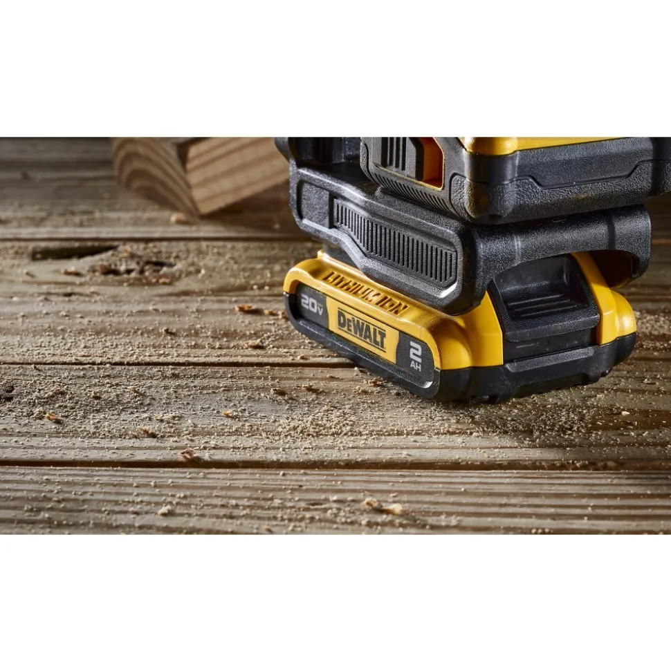 Laser Levels: Level Type: 3-Point, Self-Leveling Cross Line Laser; Laser Class: Class II; Laser Projection Orientation: Vertical, Horizontal; Plumb Type: Down