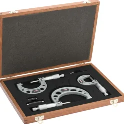 Mechanical Outside Micrometer Set: 3 Pc, 0 to 3" Measurement