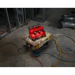 M18™ & M12™ Rapid Charge Station