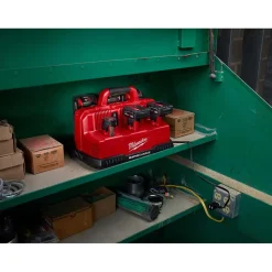 M18™ & M12™ Rapid Charge Station